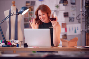 Lavorare nel vino- le figure più richieste sono addetti al commerciale, marketing, comunicazione e turismo