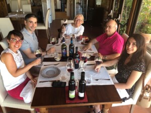 Denise Cosentino Alessio Fortunato alla Fattoria del Colle nel 2019 con Carlo, Donatella Cinelli Colombini e Violante