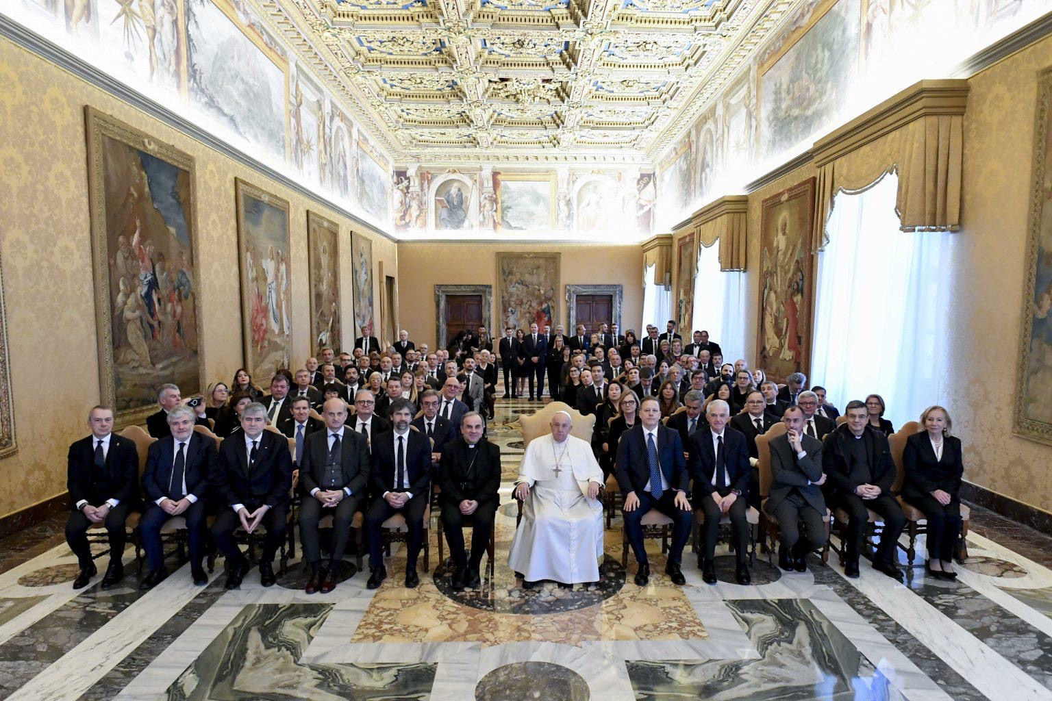 Papa Francesco udienza privata della gente del vino