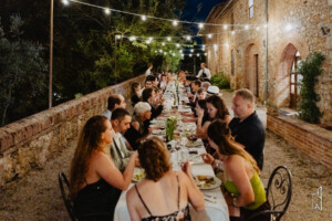 Cielo stellato, cena di matrimonio in stile campestre Toscana Fattoria del Colle 