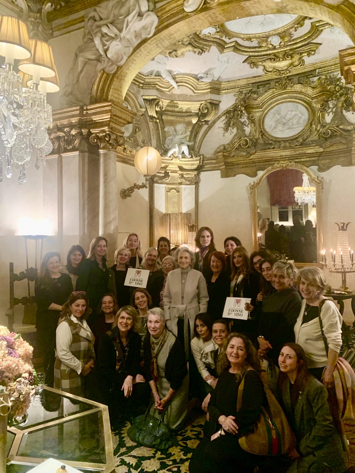 Le Donne del Vino toscane assieme al Museo Ferragamo per ascoltare la storia di Magic Wanda