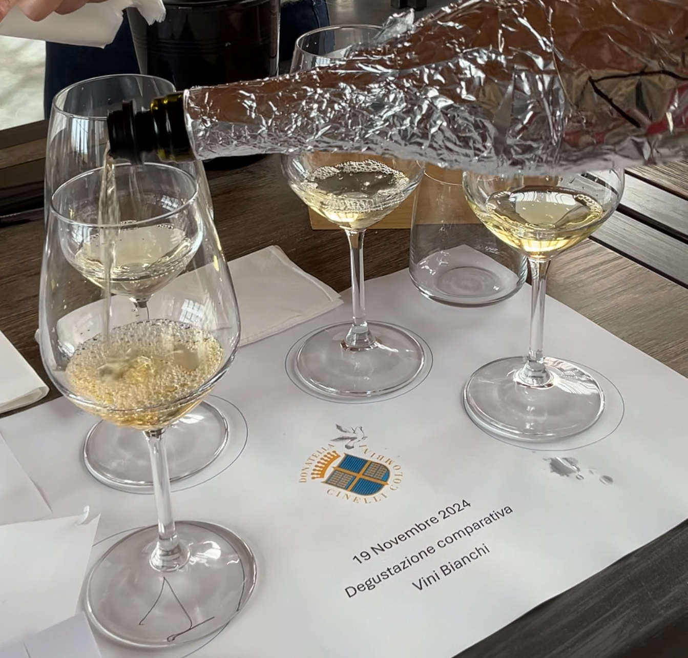 Vini bianchi diversi per scegliere il vitigno da piantare alla Fattoria del Colle