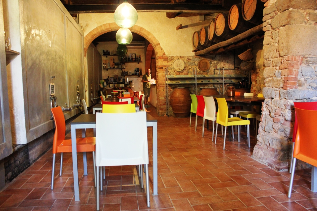 la scheda descrittiva del vino per la degustazione turistica