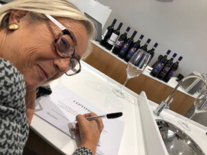 Russia un export di vino ostacolato dai dazi Donatella Cinelli Colombini a Mosca con i sommelier