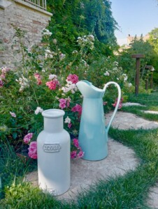 Toscana Lovers, Bagno Vignoni, Ilaria Perilli con le Ceramiche virginia