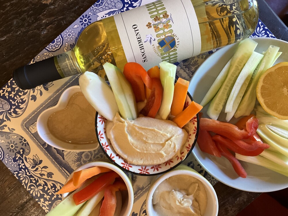 Pinzimonio with Hummus - Fattoria del Colle, Trequanda, Toscana