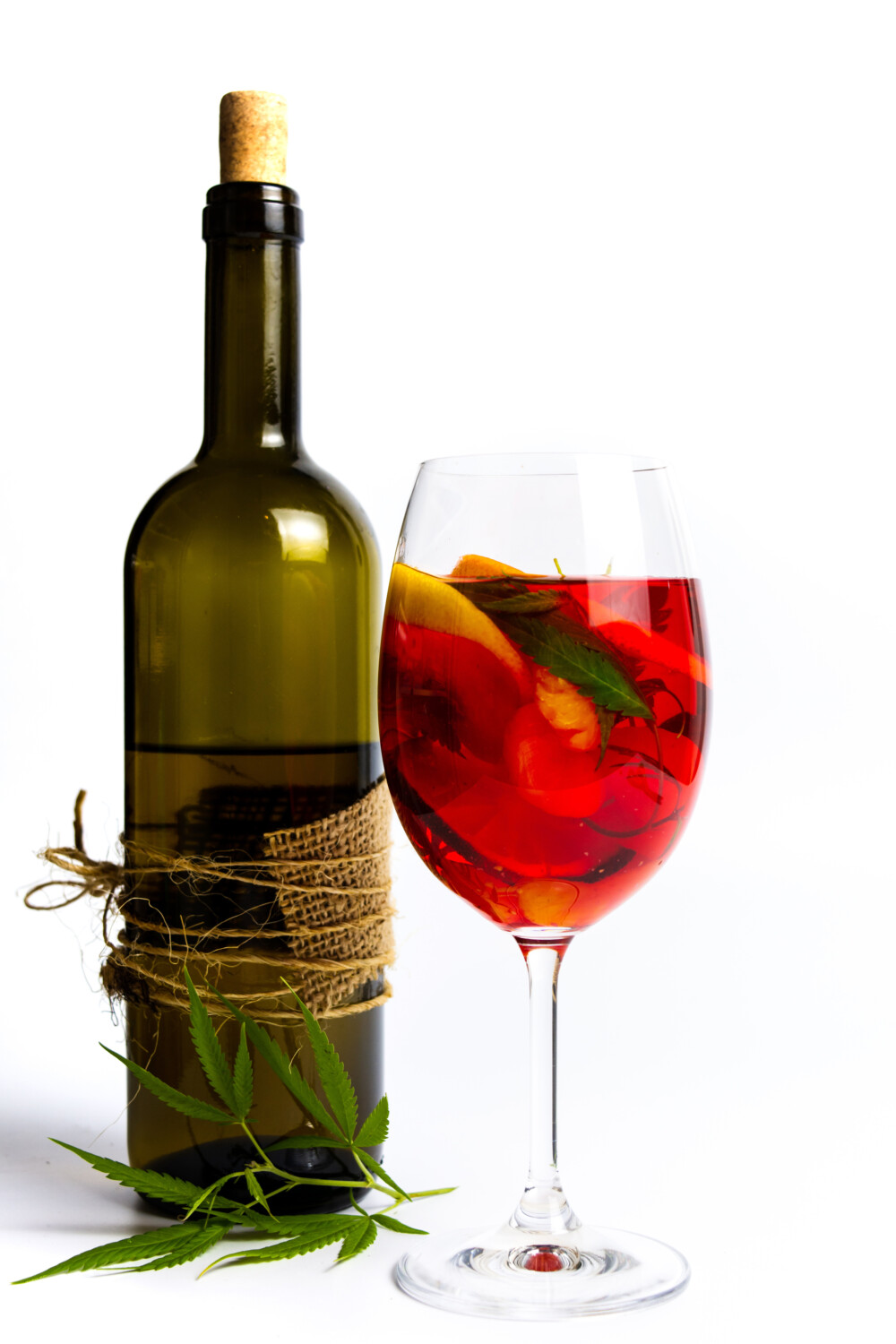 Cannabis e vino sono alternativi o complementari
