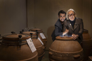 Orci antichi ristrutturati da Donatella Cinelli Colombini con il suo progetto ''Orciaia''
