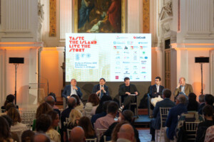 Convegno Sicilia En Primeur 2026 presentazione dell'indagine Ceseo curata da Antonello Maruotti