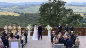 wine wedding matrimonio nelle vigne Toscana Fattoria del Colle
