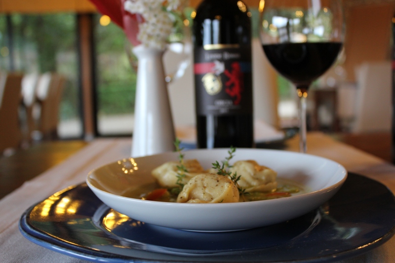 Vino al calice e ossidazione Ravioli con ripieno di pecorino Leone Rosso Fattoria del Colle Trequanda Siena